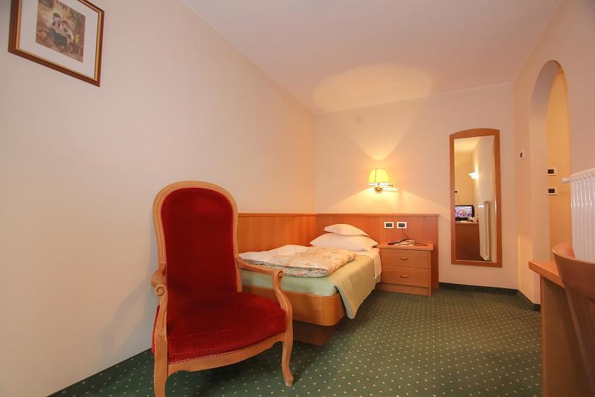 Hotel Resa Blancia St. Vigil Exteriör bild